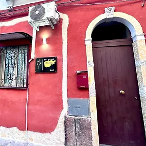 casa-belfiore.taorminaitalyhotels.com/